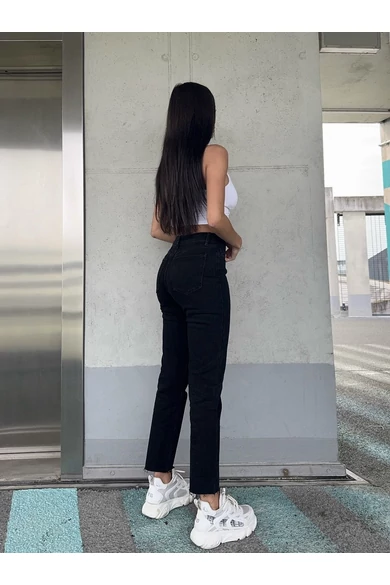 MOM jeans III.- fekete